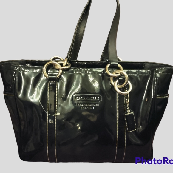 Coach patent leather shoulder bag - Picture 5 of 5